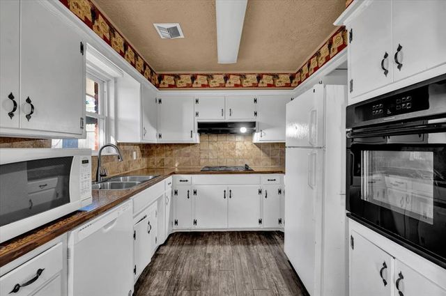 7724 NW 26th Street, Bethany, OK 73008