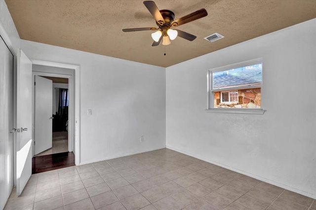 7724 NW 26th Street, Bethany, OK 73008