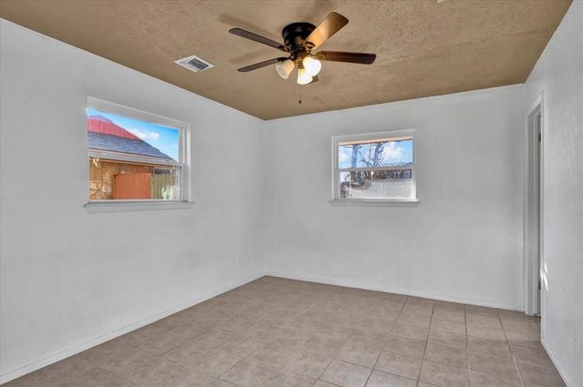7724 NW 26th Street, Bethany, OK 73008