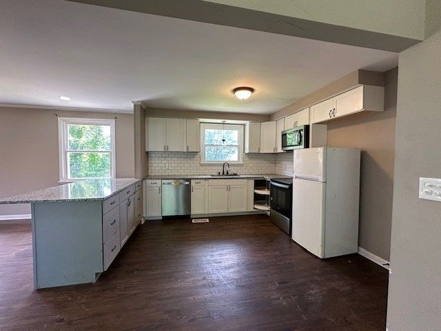 2705 W Copeland Ct, Clarksville, TN 37042