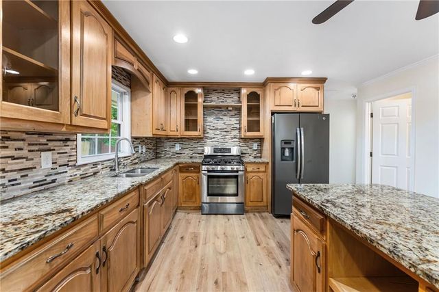767 Woodvalley Road SW, Mableton, GA 30126
