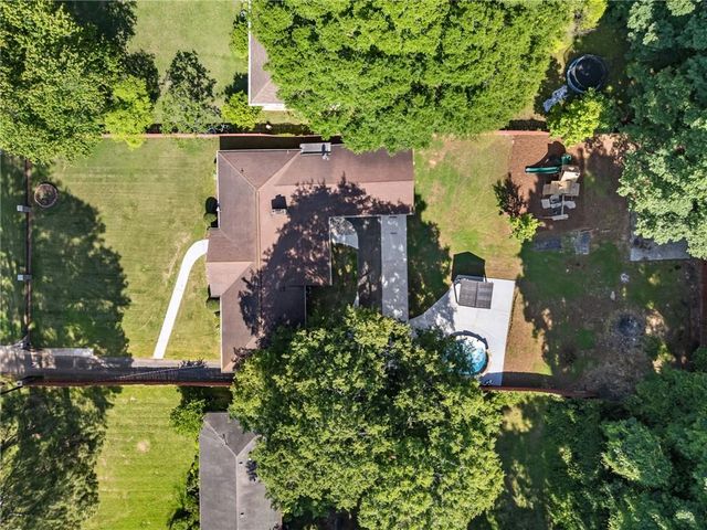 767 Woodvalley Road SW, Mableton, GA 30126