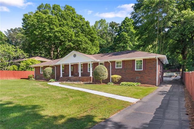 767 Woodvalley Road SW, Mableton, GA 30126