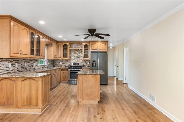 767 Woodvalley Road SW, Mableton, GA 30126