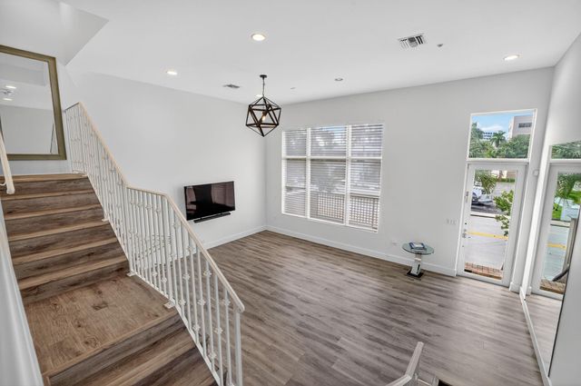 508 N Birch Road 508, Fort Lauderdale, FL 33304