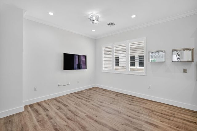 508 N Birch Road 508, Fort Lauderdale, FL 33304