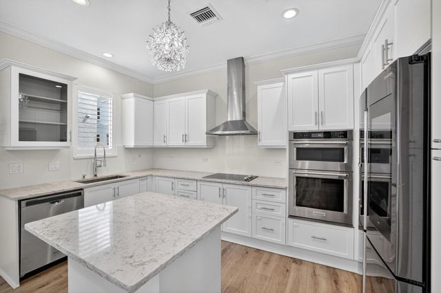 508 N Birch Road 508, Fort Lauderdale, FL 33304