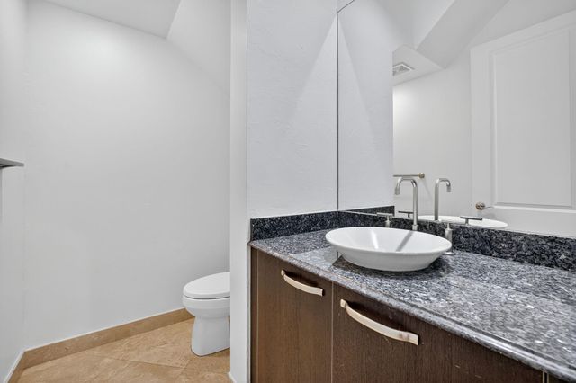 508 N Birch Road 508, Fort Lauderdale, FL 33304