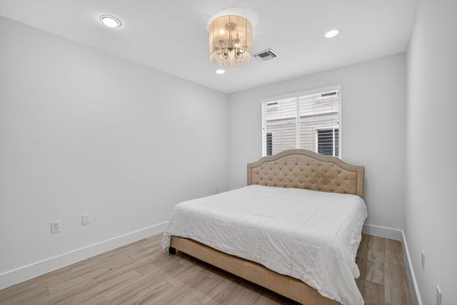 508 N Birch Road 508, Fort Lauderdale, FL 33304