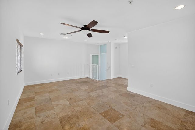 508 N Birch Road 508, Fort Lauderdale, FL 33304