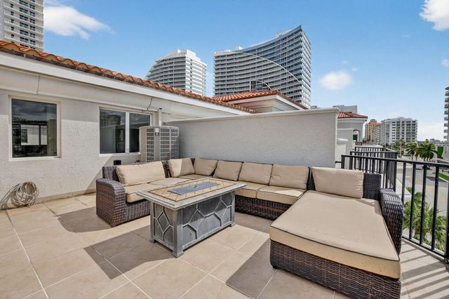 508 N Birch Road 508, Fort Lauderdale, FL 33304