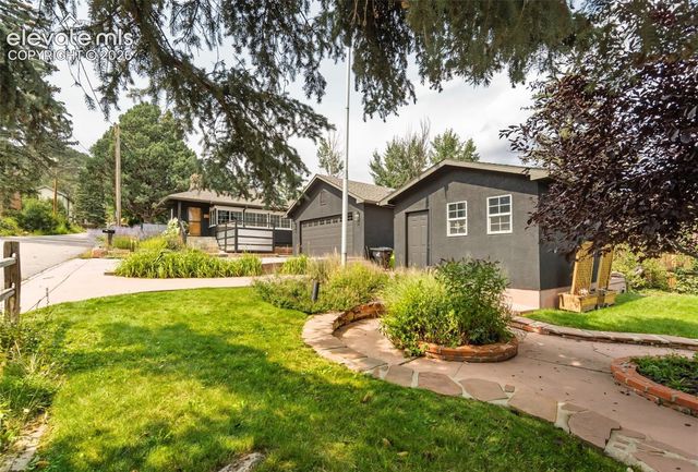 210 Mesa Avenue, Manitou Springs, CO 80829