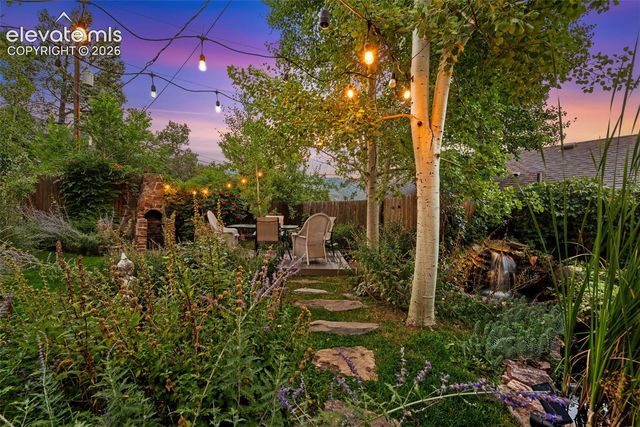 210 Mesa Avenue, Manitou Springs, CO 80829