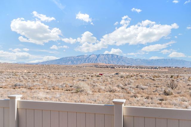 1656 Plum Road NE, Rio Rancho, NM 87144