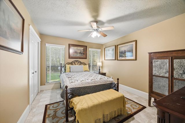 14507 Doe Court, Magnolia, TX 77355