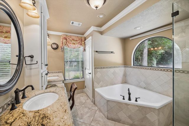 14507 Doe Court, Magnolia, TX 77355