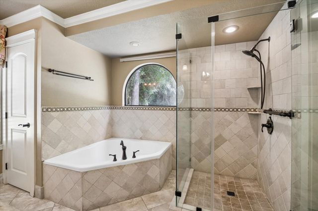 14507 Doe Court, Magnolia, TX 77355