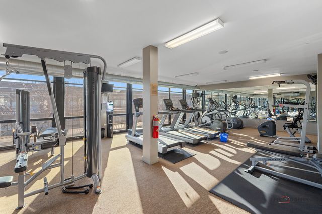 1151 W 14th Place 332, Chicago, IL 60608