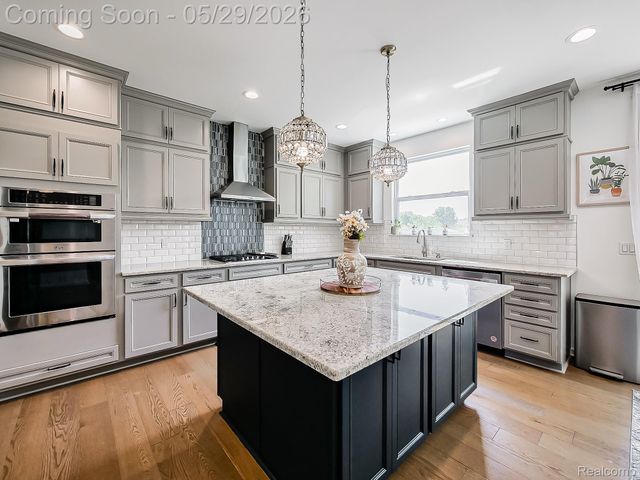 4054 Jayden Court, Sterling Heights, MI 48314