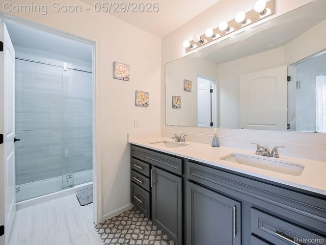 4054 Jayden Court, Sterling Heights, MI 48314