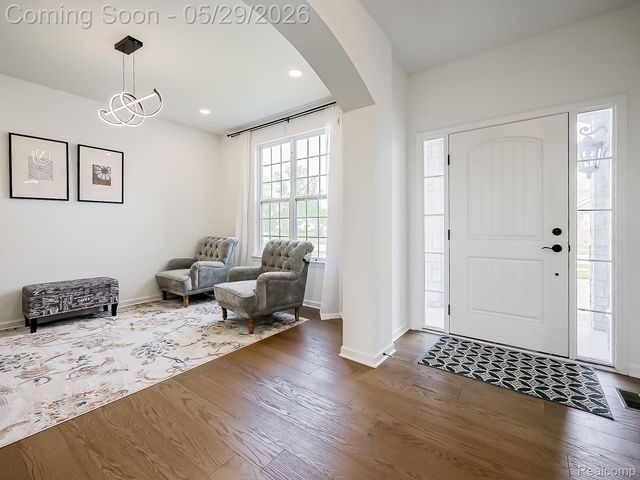 4054 Jayden Court, Sterling Heights, MI 48314