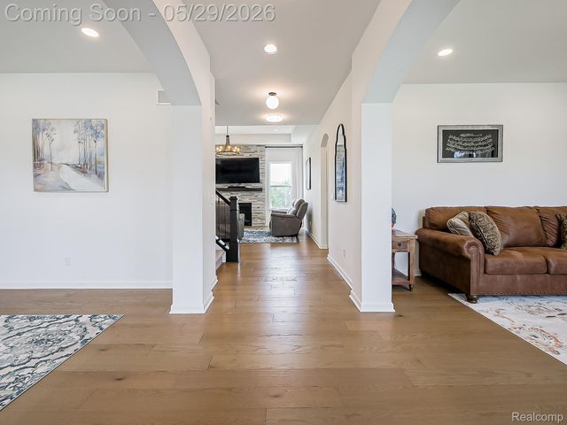 4054 Jayden Court, Sterling Heights, MI 48314