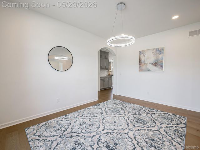 4054 Jayden Court, Sterling Heights, MI 48314
