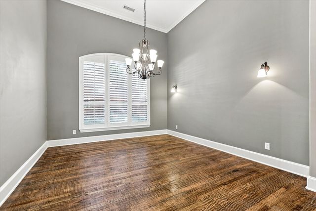 731 Lockridge Road, Lantana, TX 76226