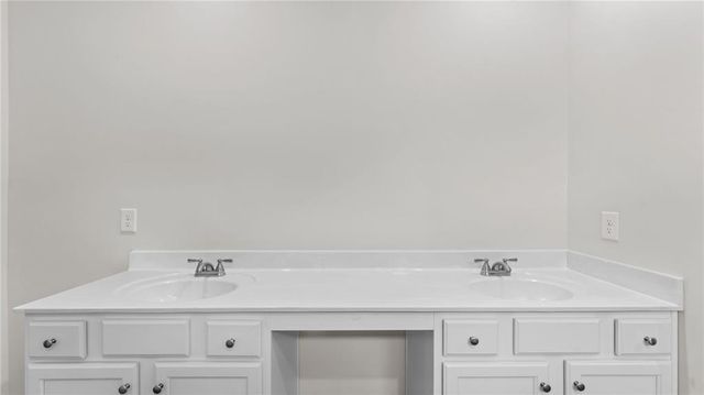 17 Cedar Hill Drive, Dallas, GA 30132