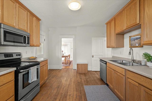 1084 Galtier Street, Saint Paul, MN 55117
