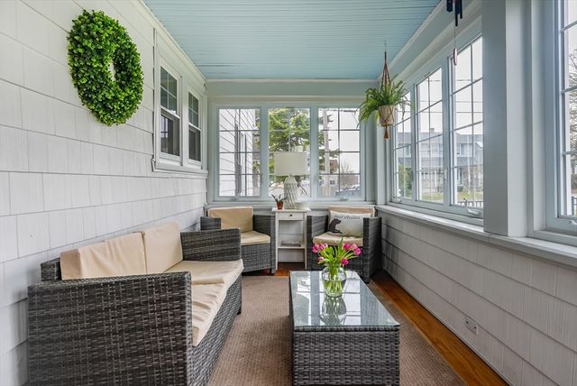 186 Westhill Ave, Somerset, MA 02726