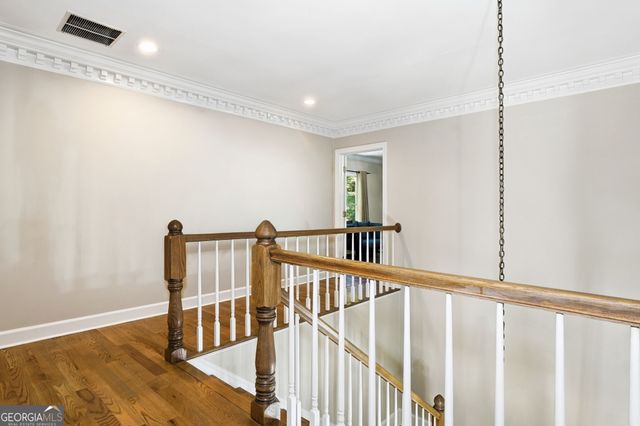 130 Farm Hill Circle, Roswell, GA 30075