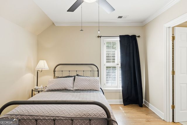130 Farm Hill Circle, Roswell, GA 30075