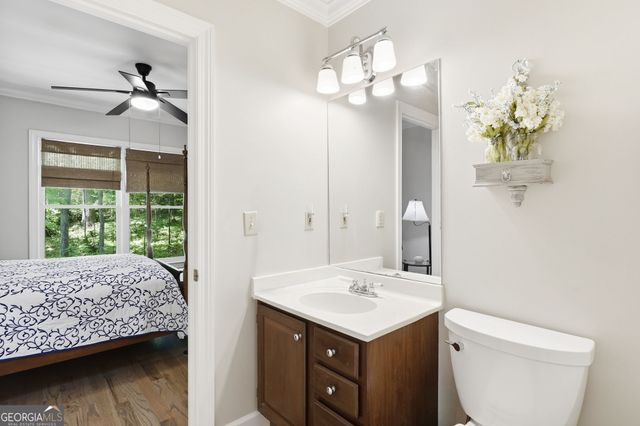 130 Farm Hill Circle, Roswell, GA 30075