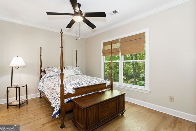 130 Farm Hill Circle, Roswell, GA 30075