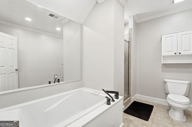 130 Farm Hill Circle, Roswell, GA 30075