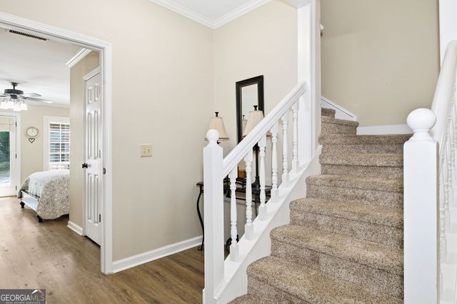 130 Farm Hill Circle, Roswell, GA 30075