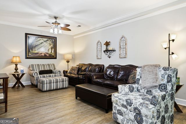 130 Farm Hill Circle, Roswell, GA 30075