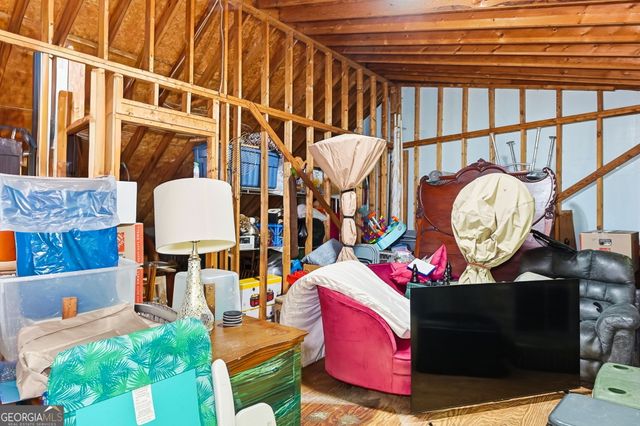 130 Farm Hill Circle, Roswell, GA 30075
