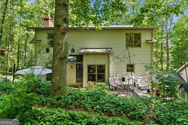 130 Farm Hill Circle, Roswell, GA 30075