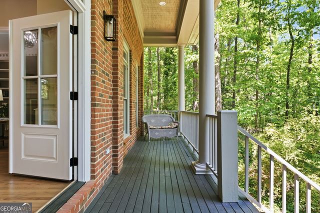 130 Farm Hill Circle, Roswell, GA 30075
