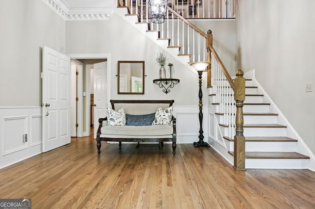 130 Farm Hill Circle, Roswell, GA 30075
