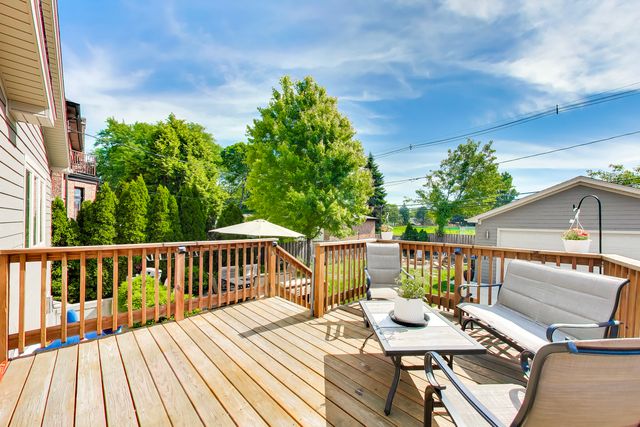 1721 S CUMBERLAND Avenue, Park Ridge, IL 60068