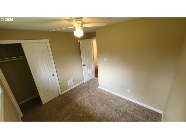 1022 K St, Washougal, WA 98671