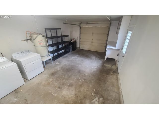 1022 K St, Washougal, WA 98671