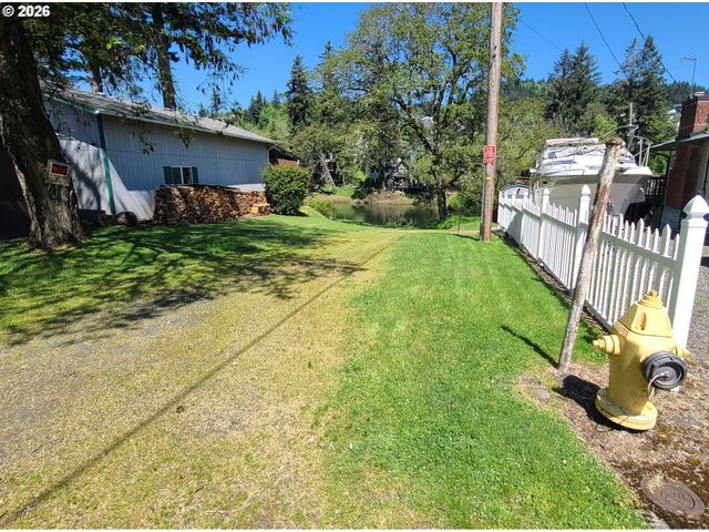 1022 K St, Washougal, WA 98671