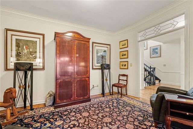 3685 Peachtree Road Northeast 16, Atlanta, GA 30319