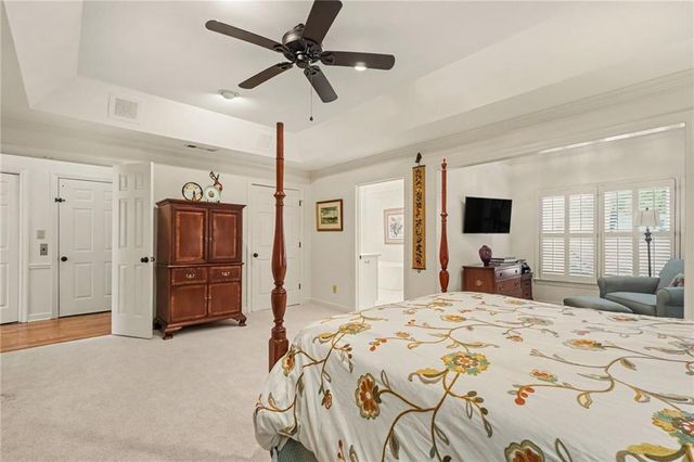 3685 Peachtree Road Northeast 16, Atlanta, GA 30319
