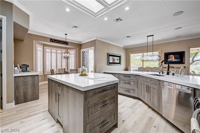 2831 Somerset Springs Drive, Henderson, NV 89052