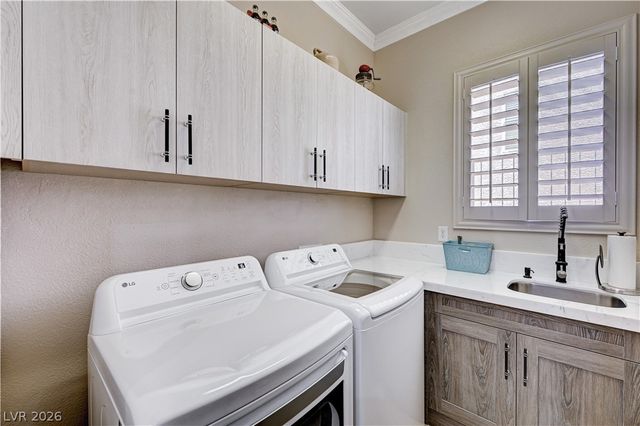 2831 Somerset Springs Drive, Henderson, NV 89052